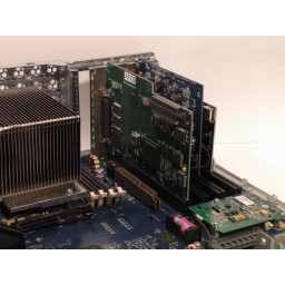 Замена PCI-карт Power Mac G4 MDD